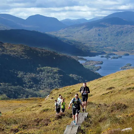 By Trident Homes Hébergement de vacances Boherbue